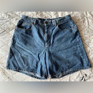 Liz Claiborne classic fit size 14 jean shorts